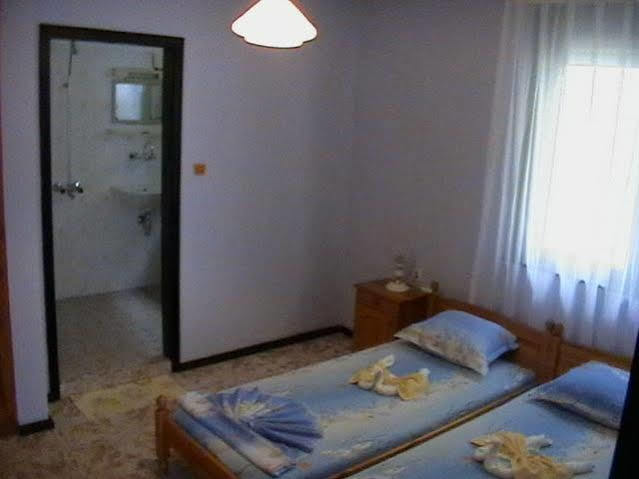 Guest House Zora Созополь Экстерьер фото