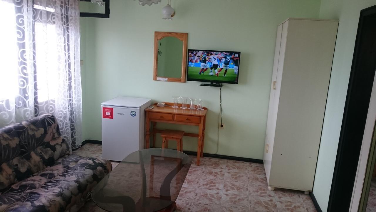 Guest House Zora Созополь Экстерьер фото